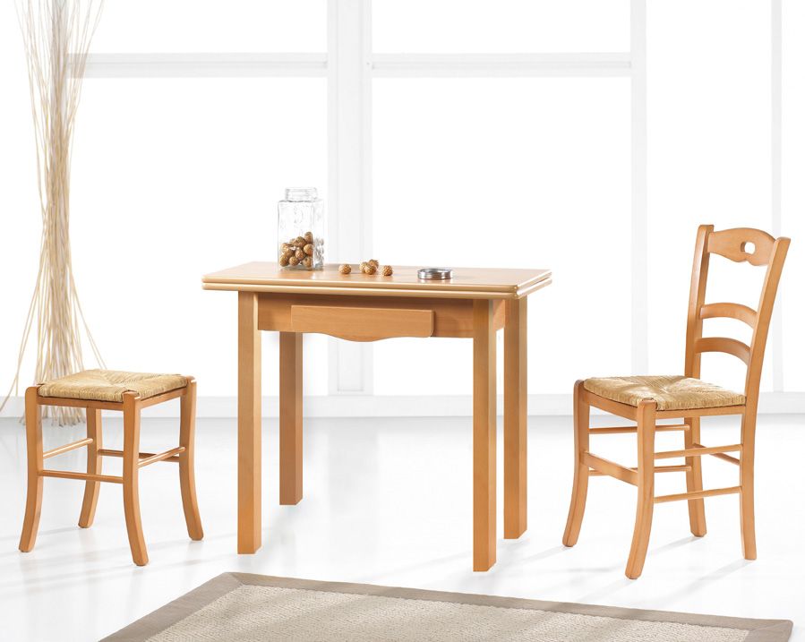 Mesa y sillas cocina(104---)